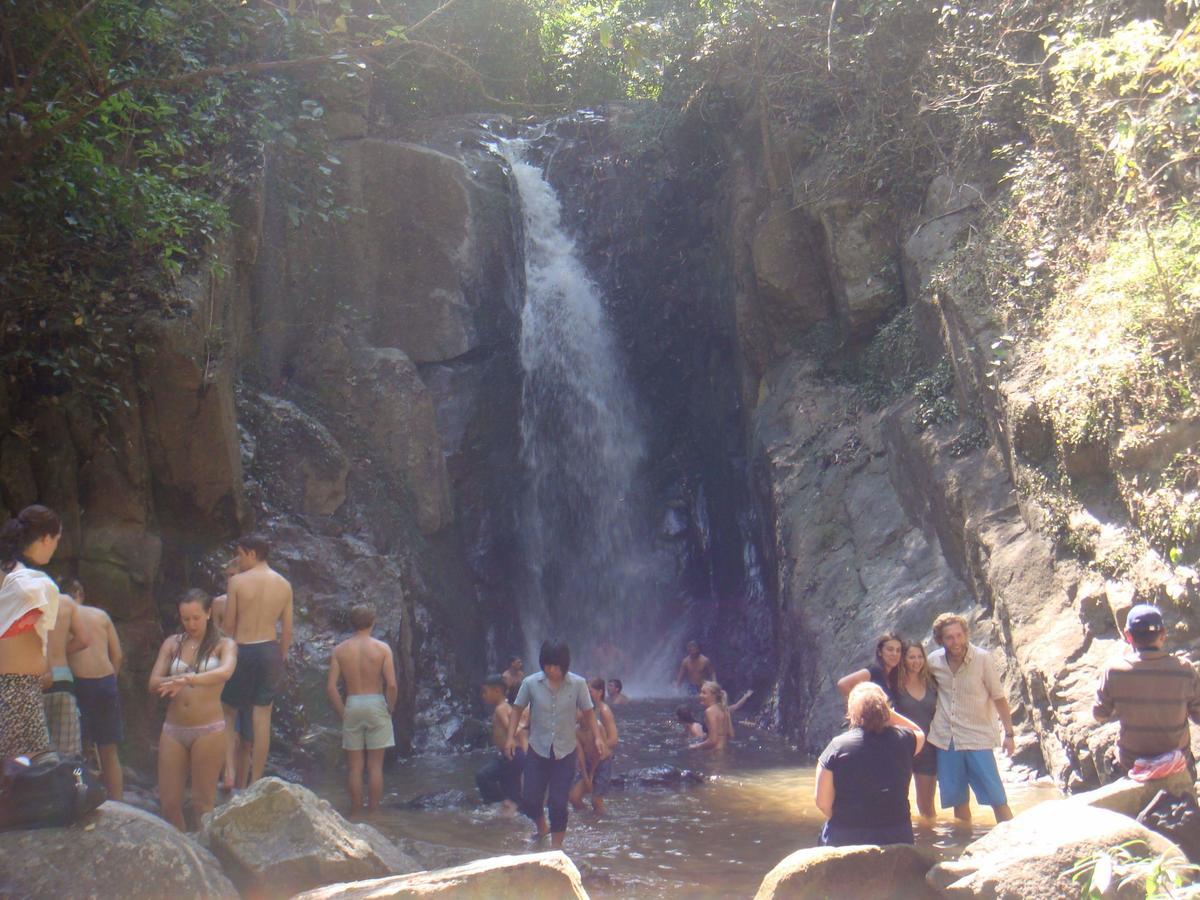 דירות צ'יאנג ריי Hill Tribe Art House מראה חיצוני תמונה